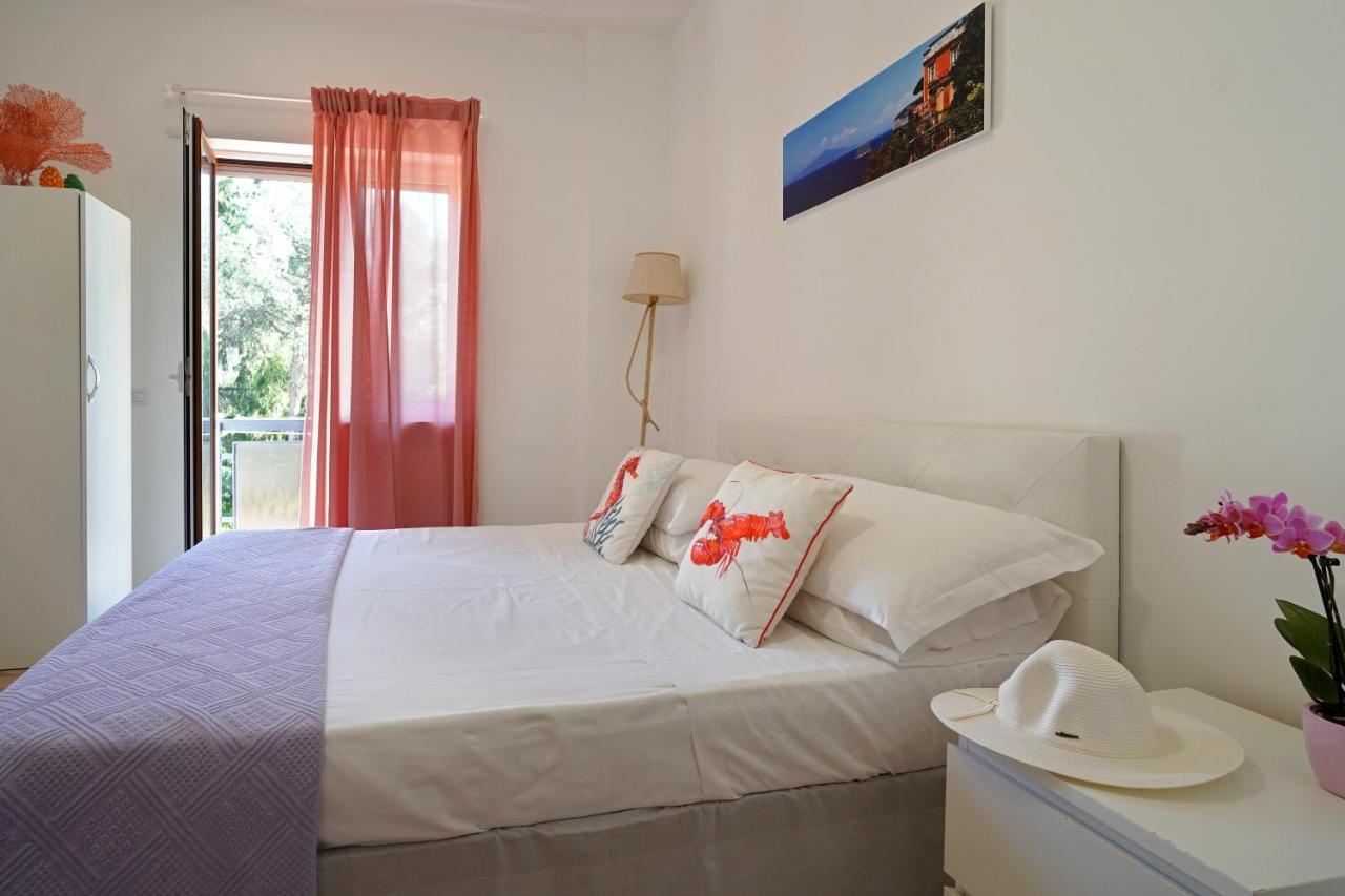Piazza Lauro Suites Sorrento Esterno foto