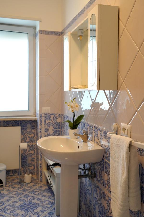 Piazza Lauro Suites Sorrento Esterno foto