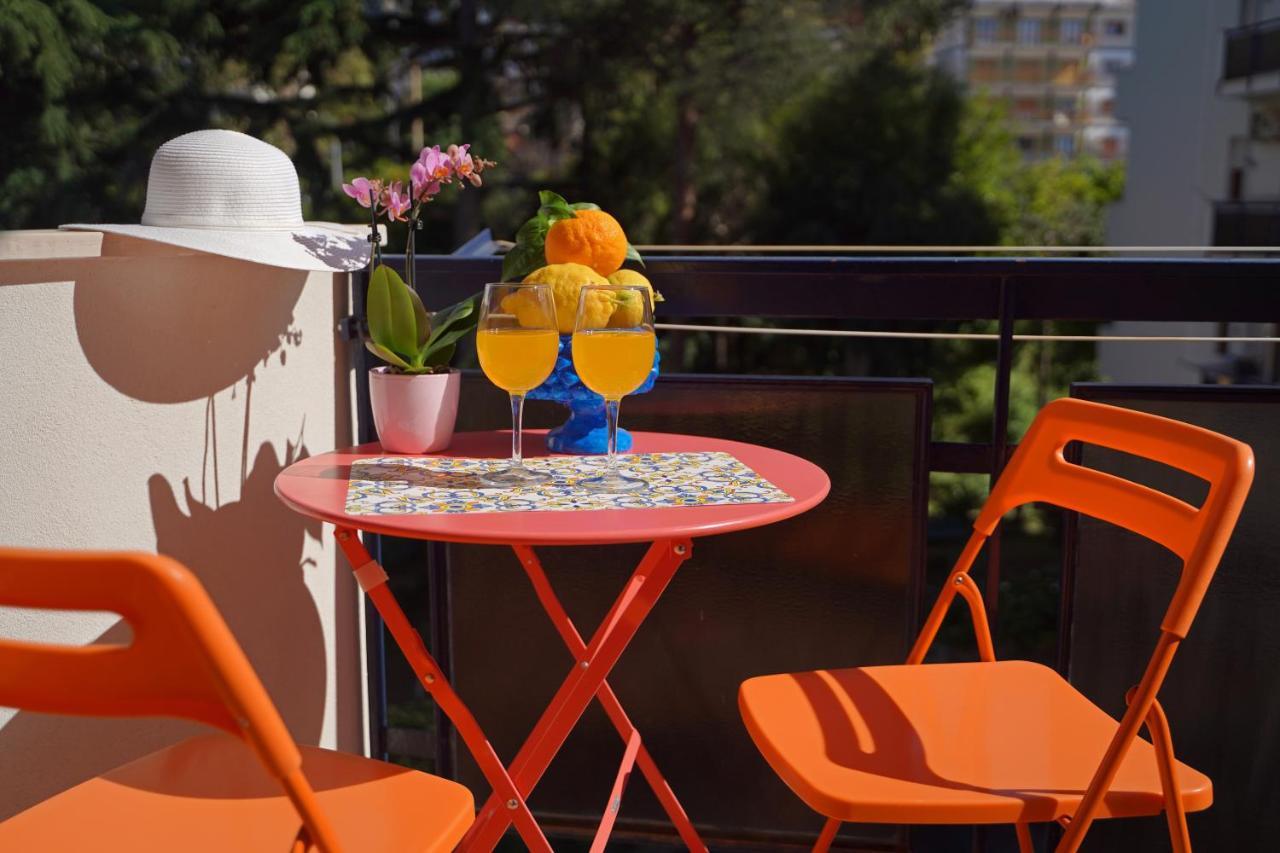 Piazza Lauro Suites Sorrento Esterno foto