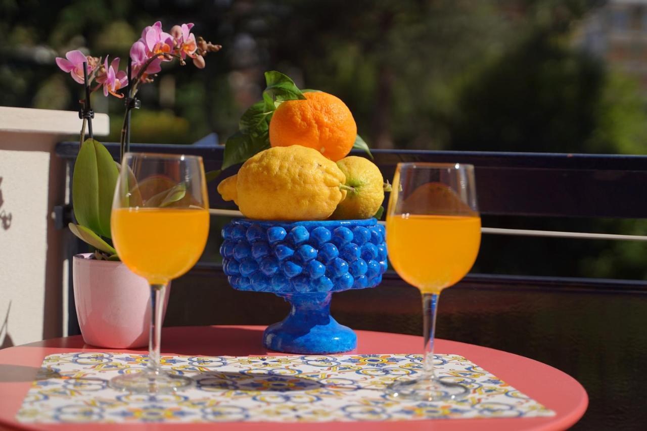 Piazza Lauro Suites Sorrento Esterno foto